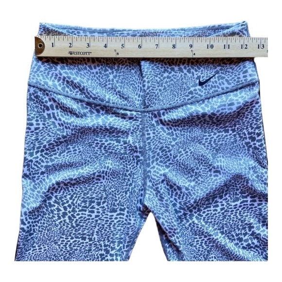 Nike Dri-Fit animal print leggings - Picture 6 of 10